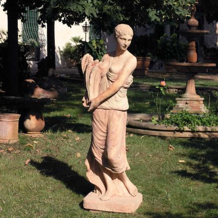 Terracotta Figur "Signora Estate"