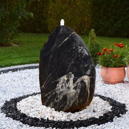 Eisgletscher Granitbrunnen Schwarz