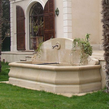 Gartenbrunnen Wandbrunnen Naturstein Gordes