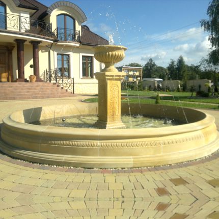 Sandsteinbrunnen Athen (Stilbrunnen)  Bild 3